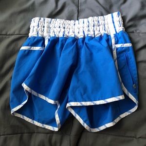 Lululemon shorts!